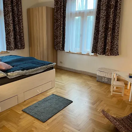 Am Grossen Garten By Interhome Apartment Dresden
