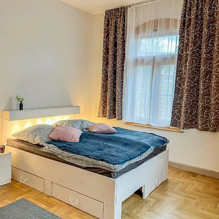 Apartment Am Grossen Garten By Interhome *